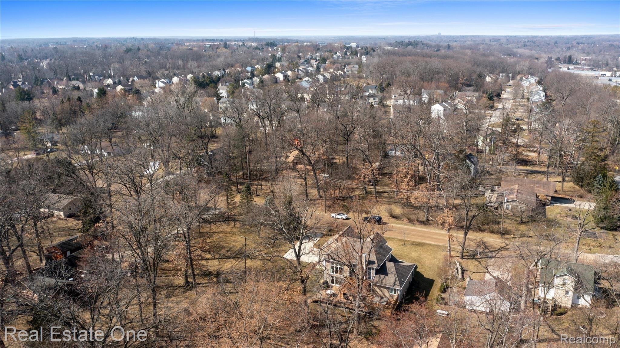 449 Willard Avenue Rochester, MI 48307 - Photo 9 of 53 Admire the View .jpg