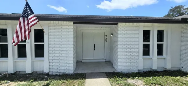 $449,900 | 725 Tulip Court, Deltona, FL 32725