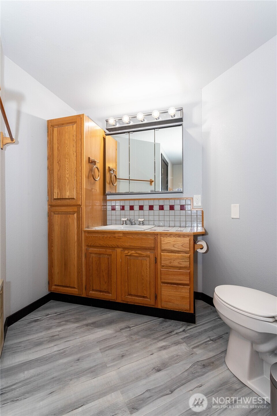 42520 Highway 2 Gold Bar, WA 98251 - Photo 29 of 40