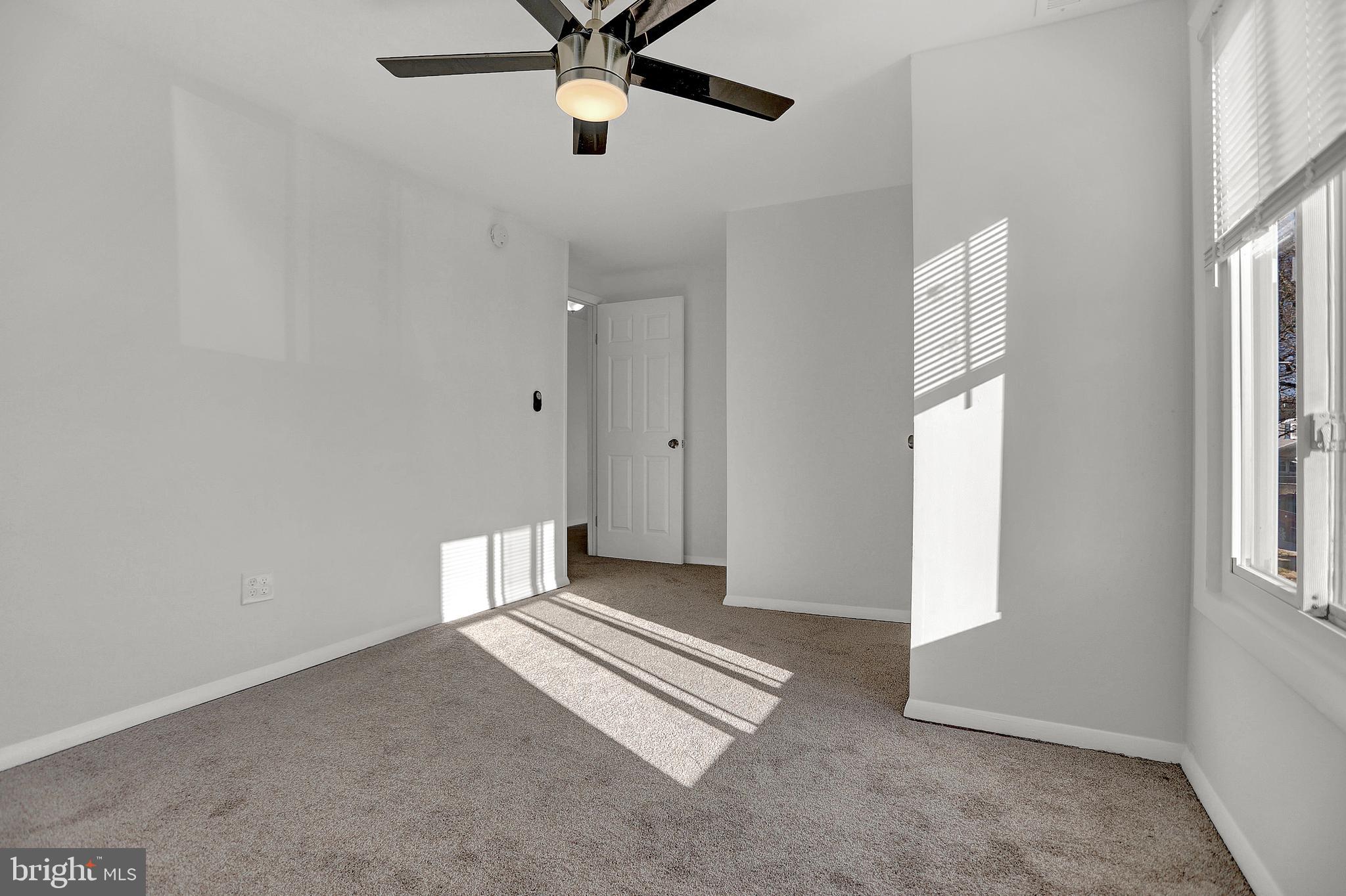 7804 Fairgreen Road Dundalk, MD 21222 - Photo 8 of 25 Gallery Image 8