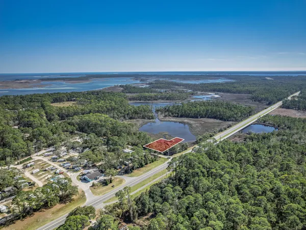 $185,000 | 1-2 Chattahoochee Street, Panacea, FL 32346