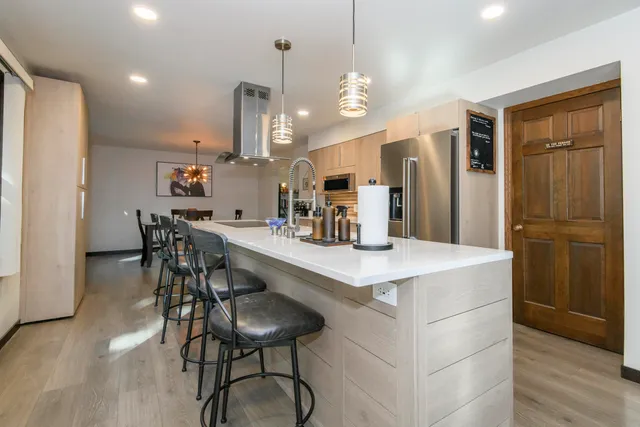 $459,000 | 10 Cherrywood Court, Wind Point, WI 53402