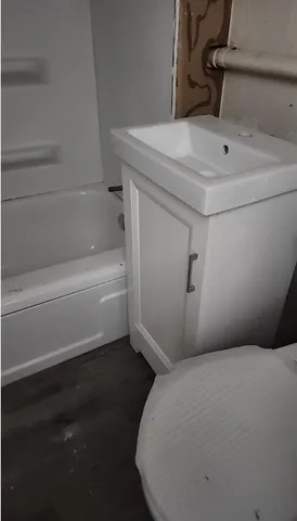 $154,900 | 356 West 11th Avenue, Oshkosh, WI 54902