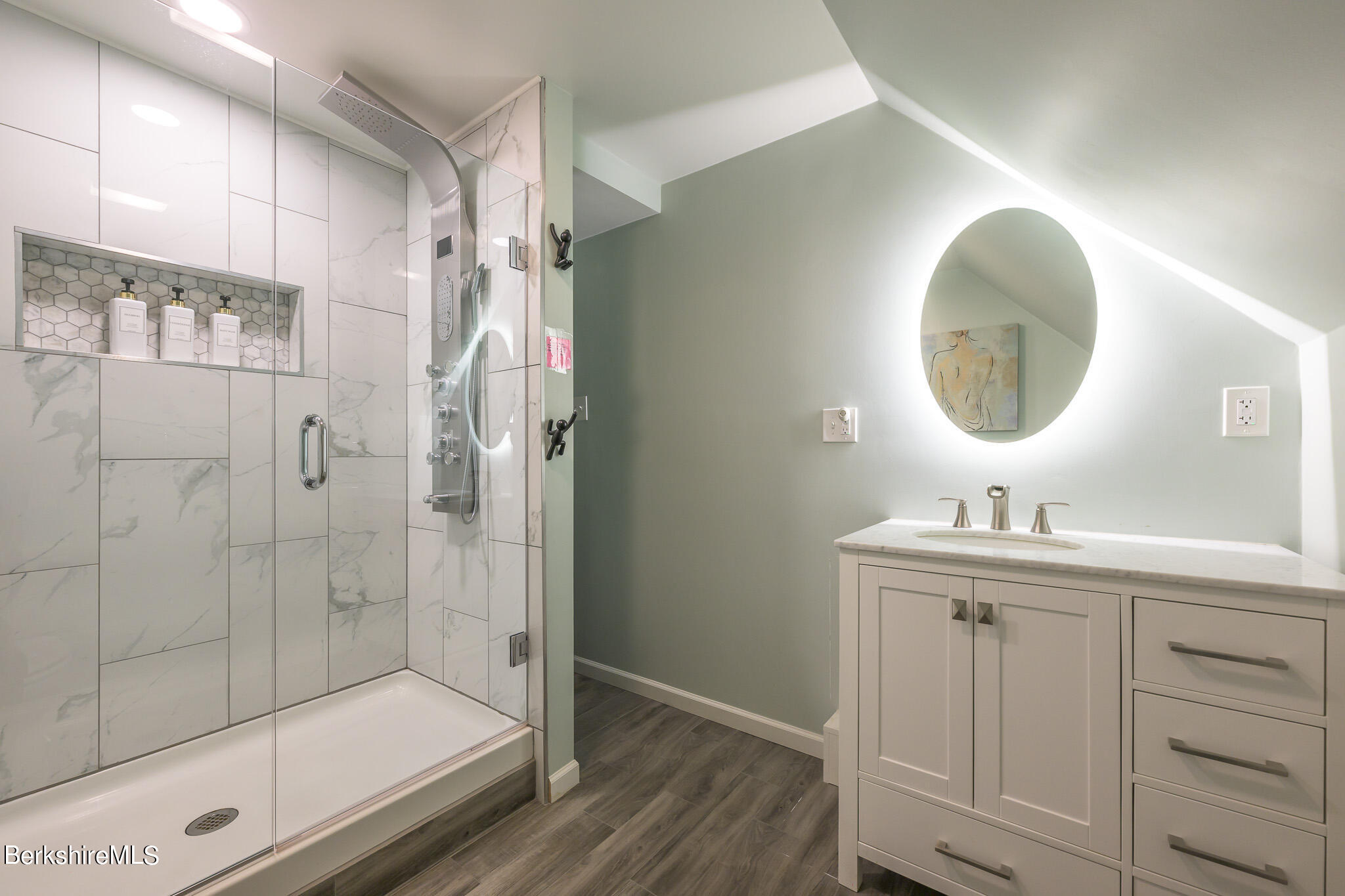 15 Alma Street Pittsfield, MA 01201 - Photo 20 of 35 a bathroom with a sink a toilet and shower