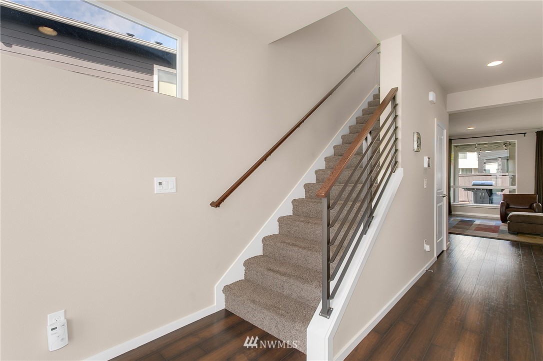 3824 Northeast 23rd Place Renton, WA 98056 - Photo 2 of 22
