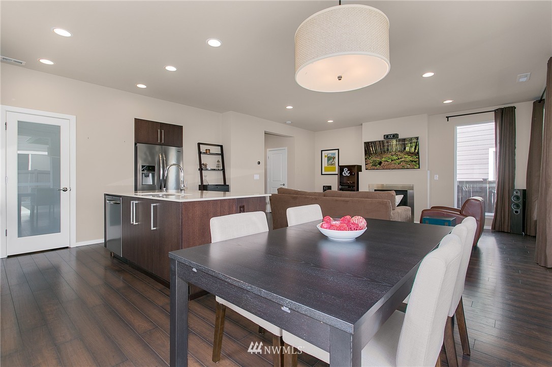 3824 Northeast 23rd Place Renton, WA 98056 - Photo 8 of 22