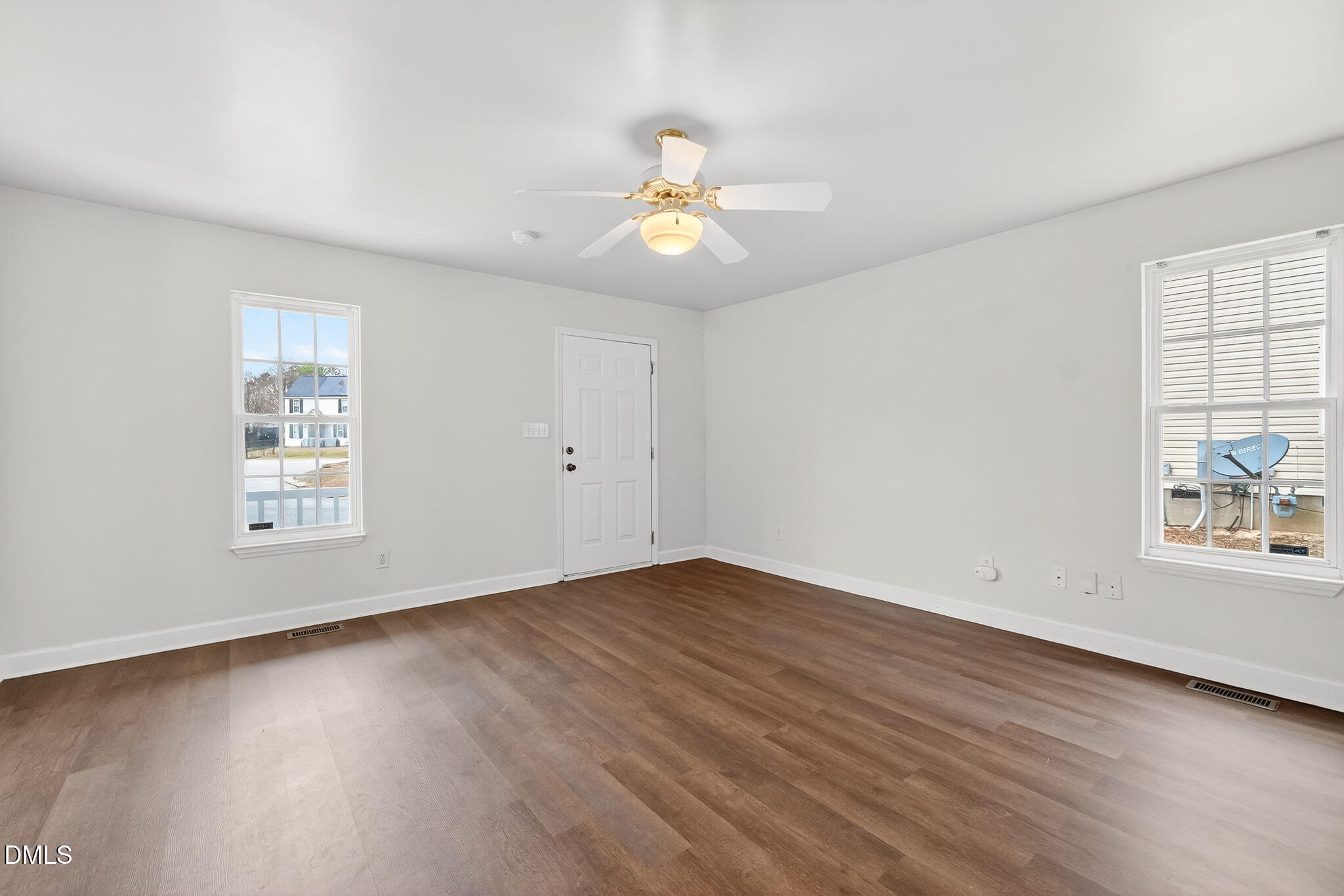 1237 Swingline Way Raleigh, NC 27610 - Photo 19 of 39 20-web-or-mls-DSC04252