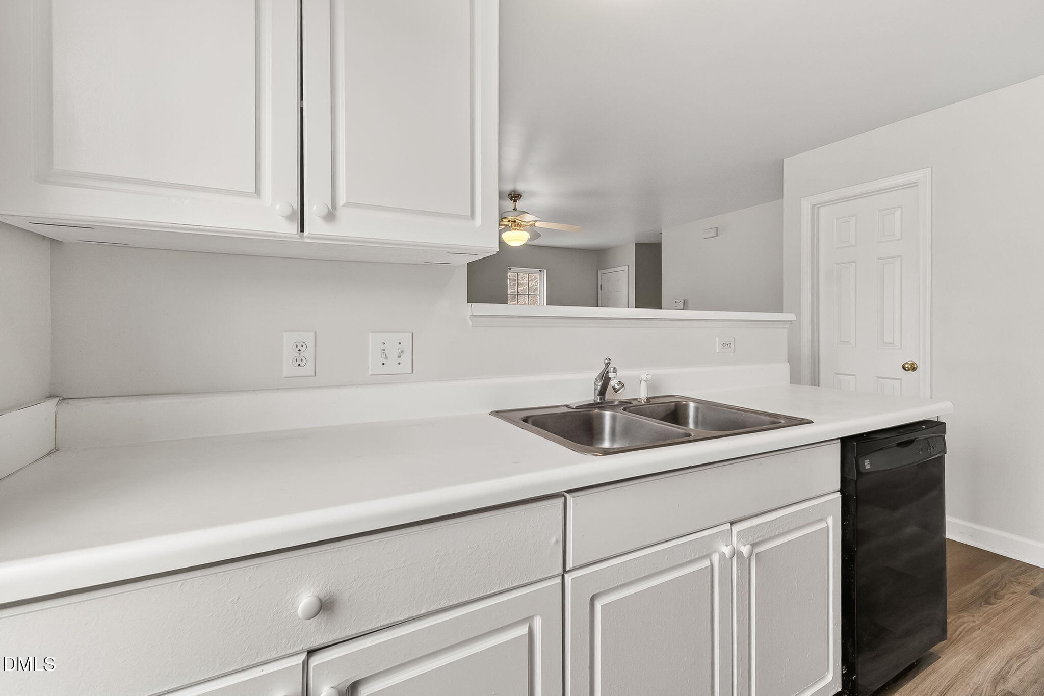 1237 Swingline Way Raleigh, NC 27610 - Photo 27 of 39 28-web-or-mls-DSC04304