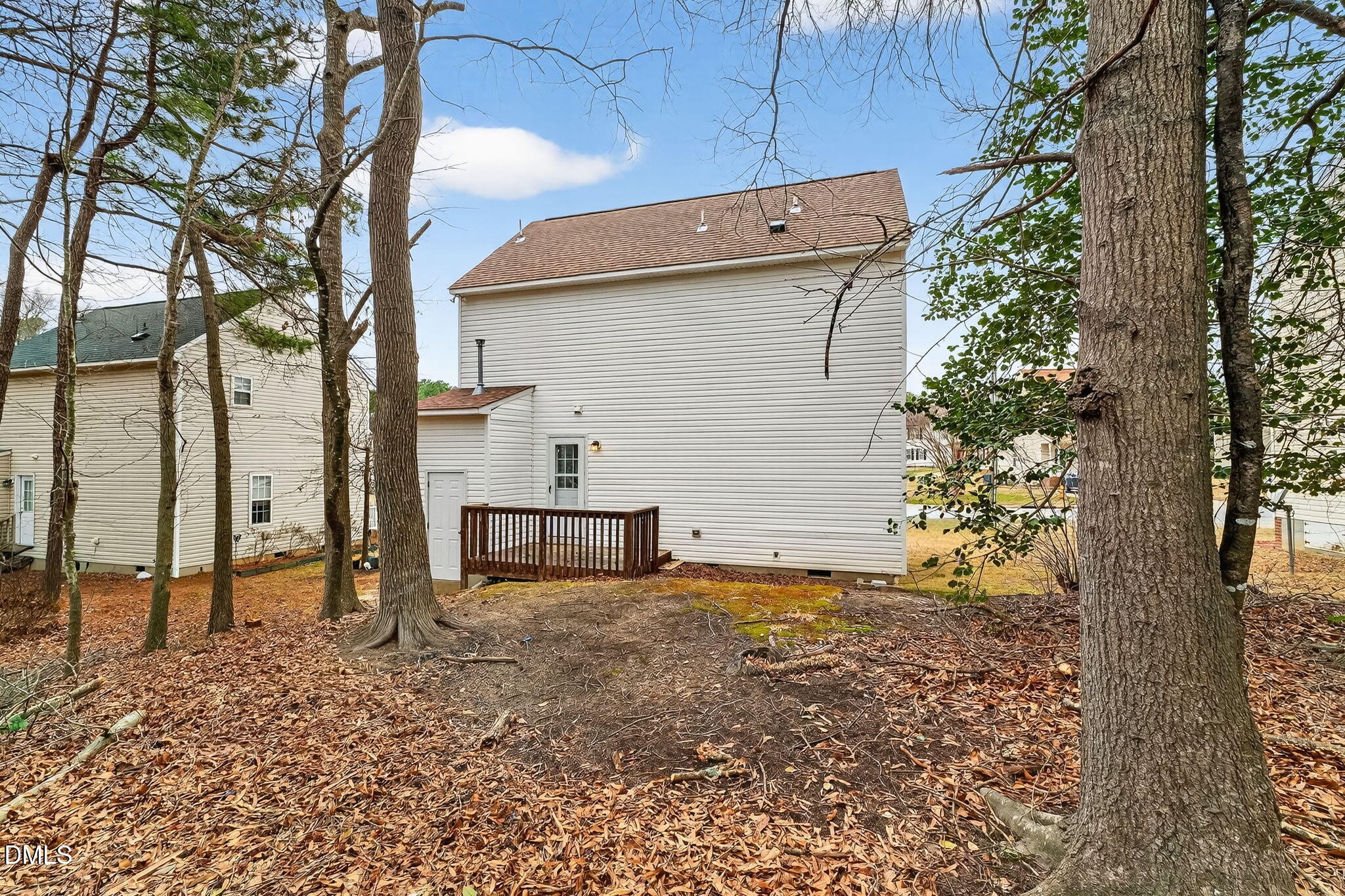 1237 Swingline Way Raleigh, NC 27610 - Photo 33 of 39 34-web-or-mls-DSC04123