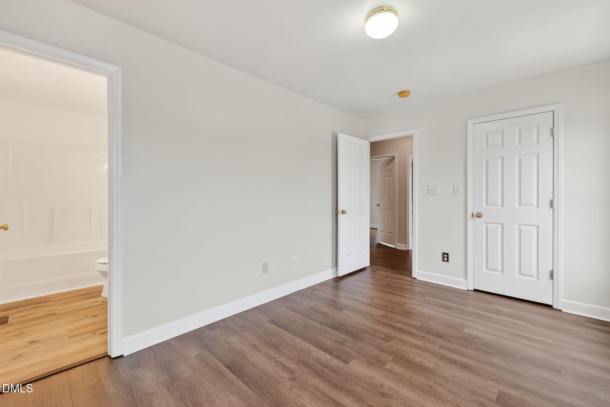 1237 Swingline Way Raleigh, NC 27610 - Photo 8 of 39 9-web-or-mls-DSC04185