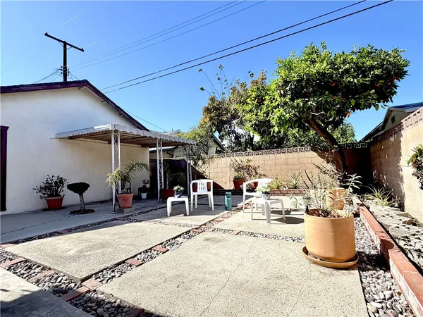 $739,900 | 507 East Proctor Street, Wilmington, CA 90744