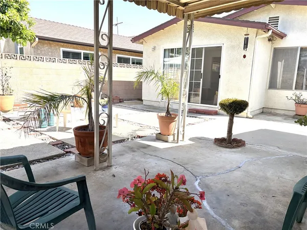 $739,900 | 507 East Proctor Street, Wilmington, CA 90744