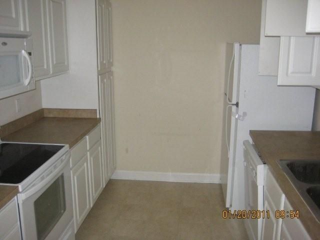 209 Wando River Road, Unit G Myrtle Beach, SC 29579 - Photo 2 of 10 Gallery Image 2