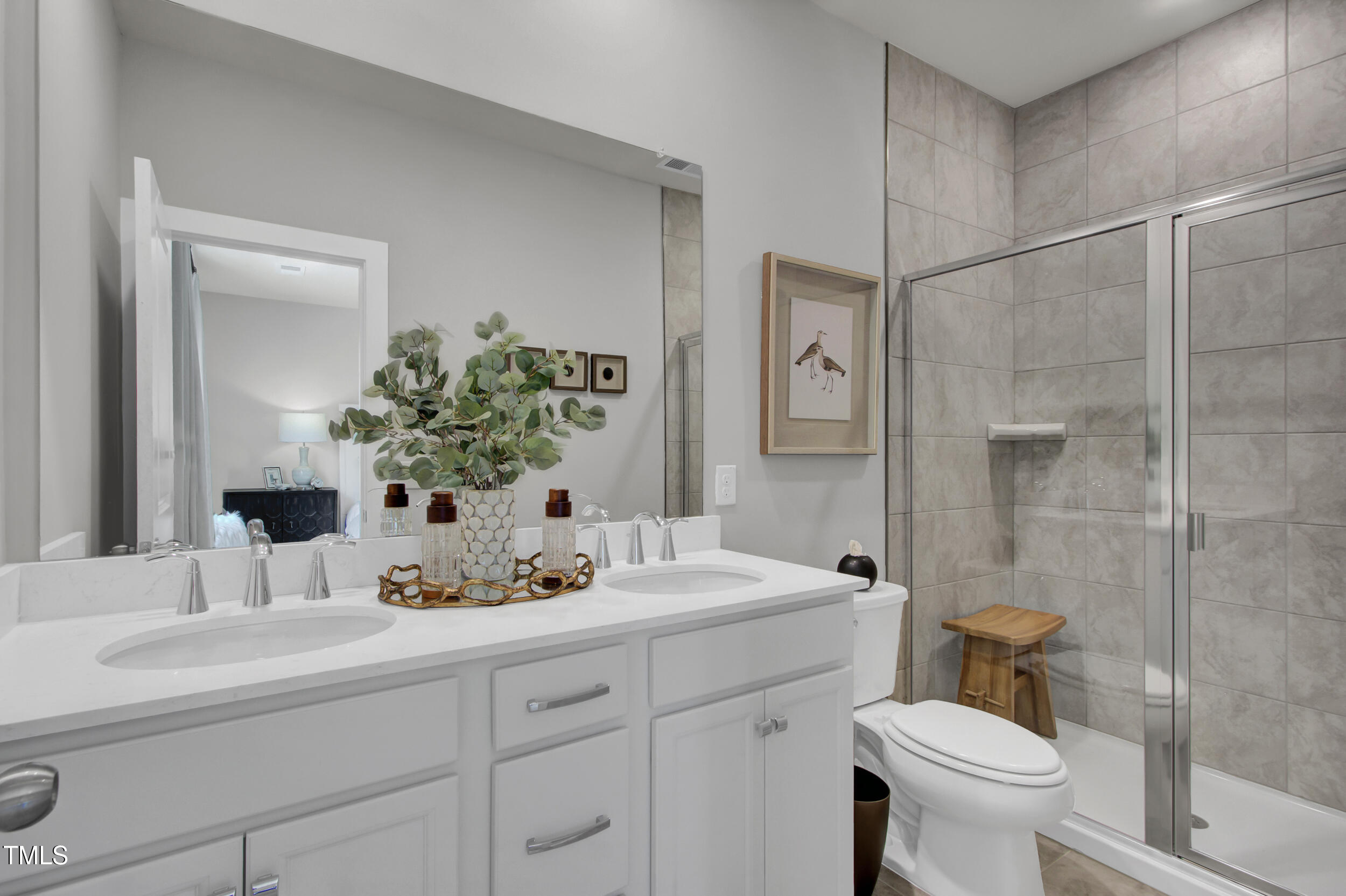 3215 Bomore Road Raleigh, NC 27610 - Photo 36 of 43 P_CHS_TTT_Balfour_Model_INT_PBTH_1