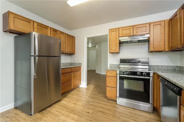 $1,930 | 4403 Pleasant Valley Road, Greensboro, NC 27406