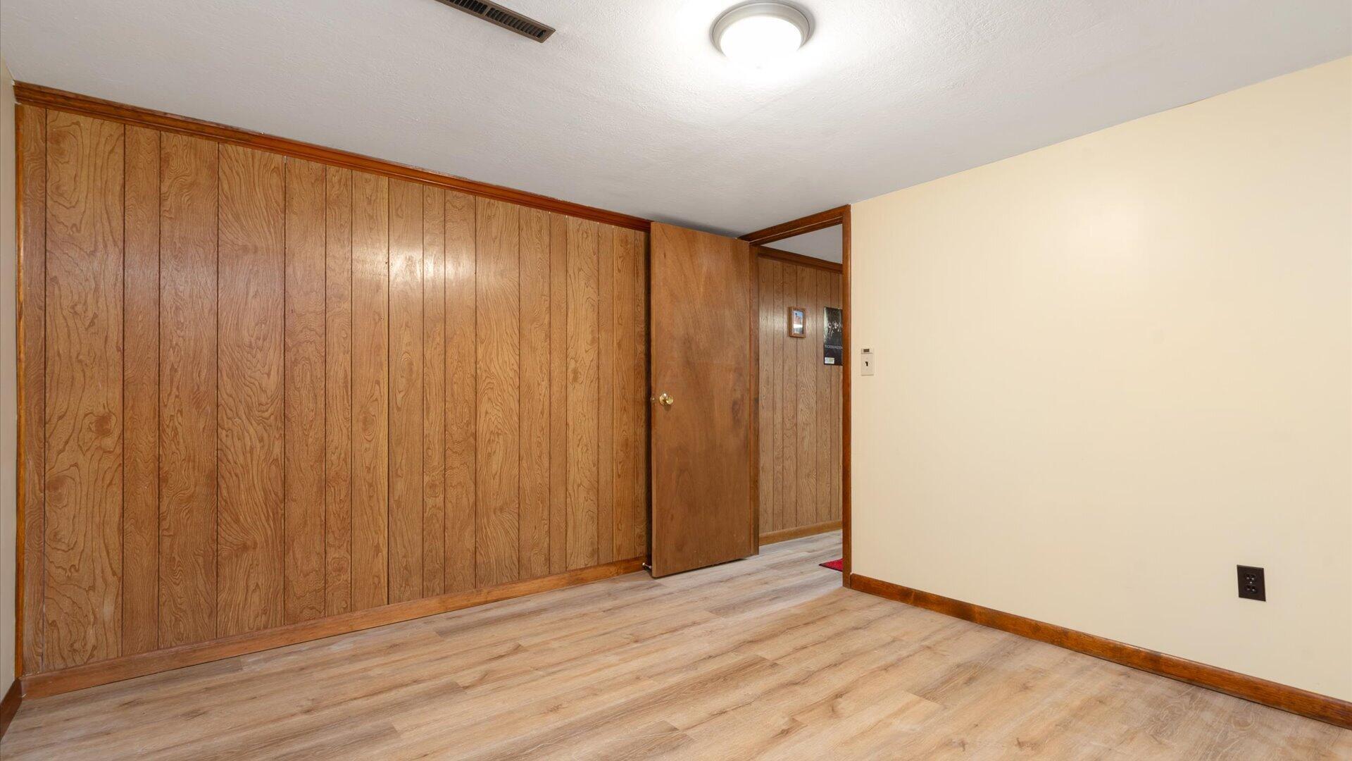 7619 Wilbur Road New Albany, OH 43054 - Photo 42 of 55 Den