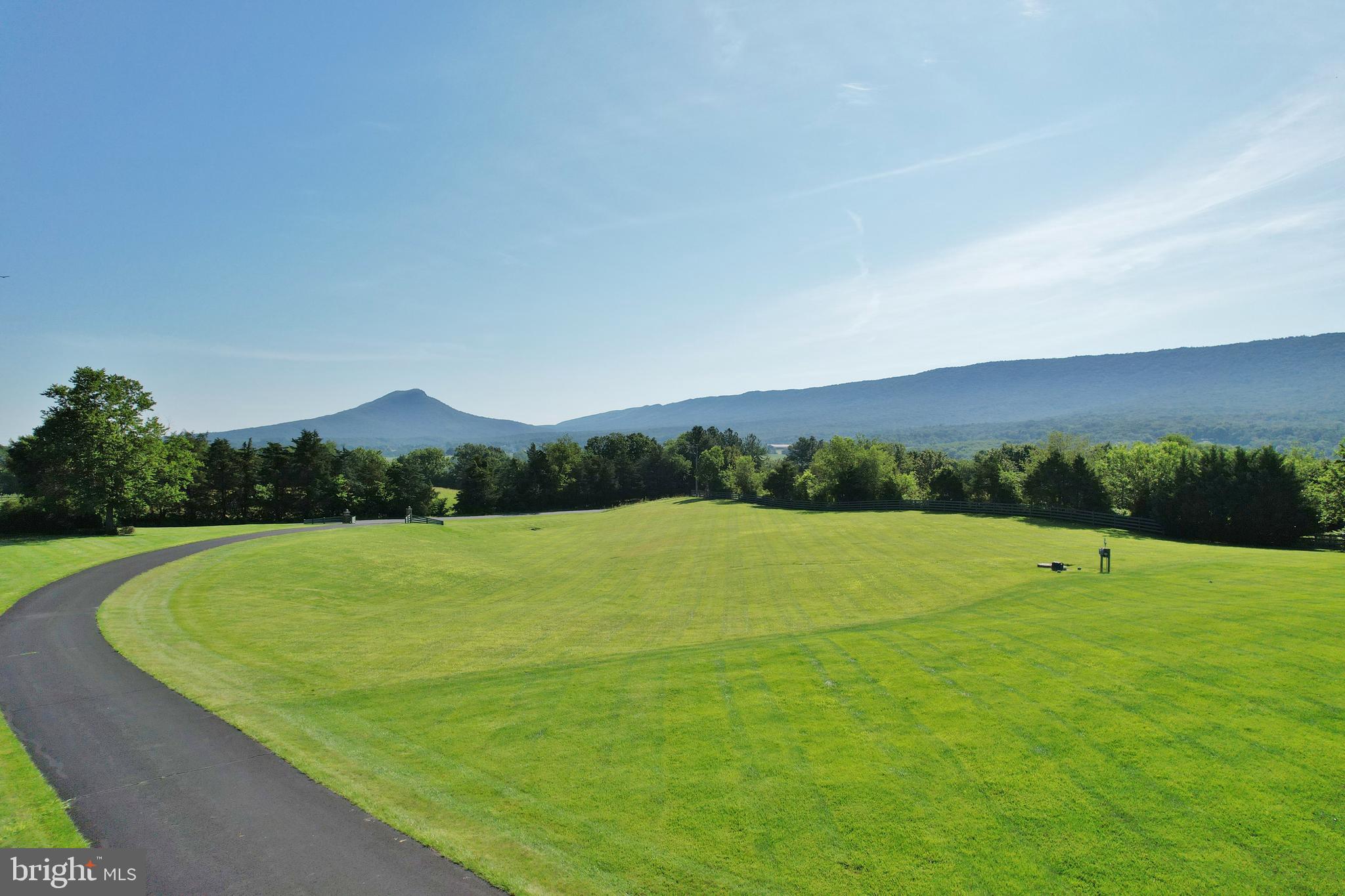 612 Cardinal Road New Market, VA 22844 - Photo 10 of 103 The knob