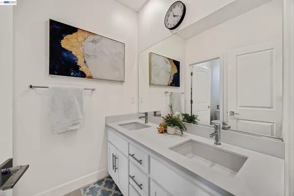 $908,888 | 1710 Flora Way, Tracy, CA 95376