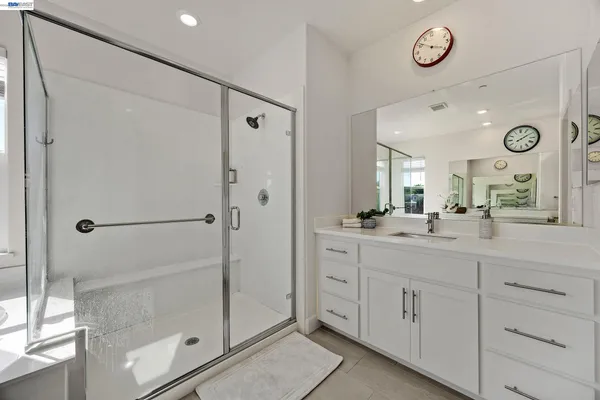 $908,888 | 1710 Flora Way, Tracy, CA 95376