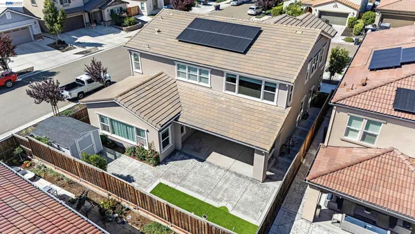 $908,888 | 1710 Flora Way, Tracy, CA 95376