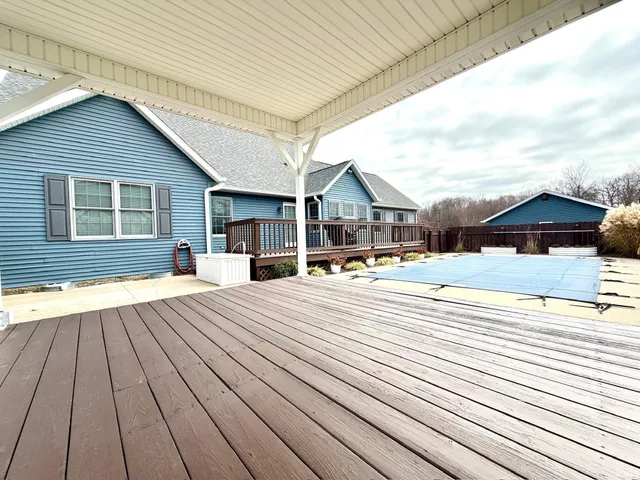 $489,900 | 223 Steeple Point, Bedford, IN 47421