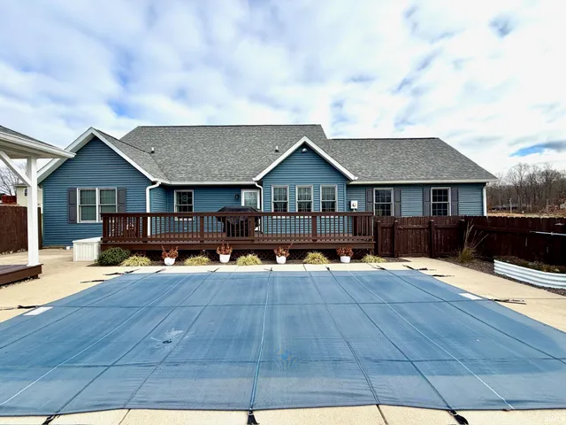 $489,900 | 223 Steeple Point, Bedford, IN 47421