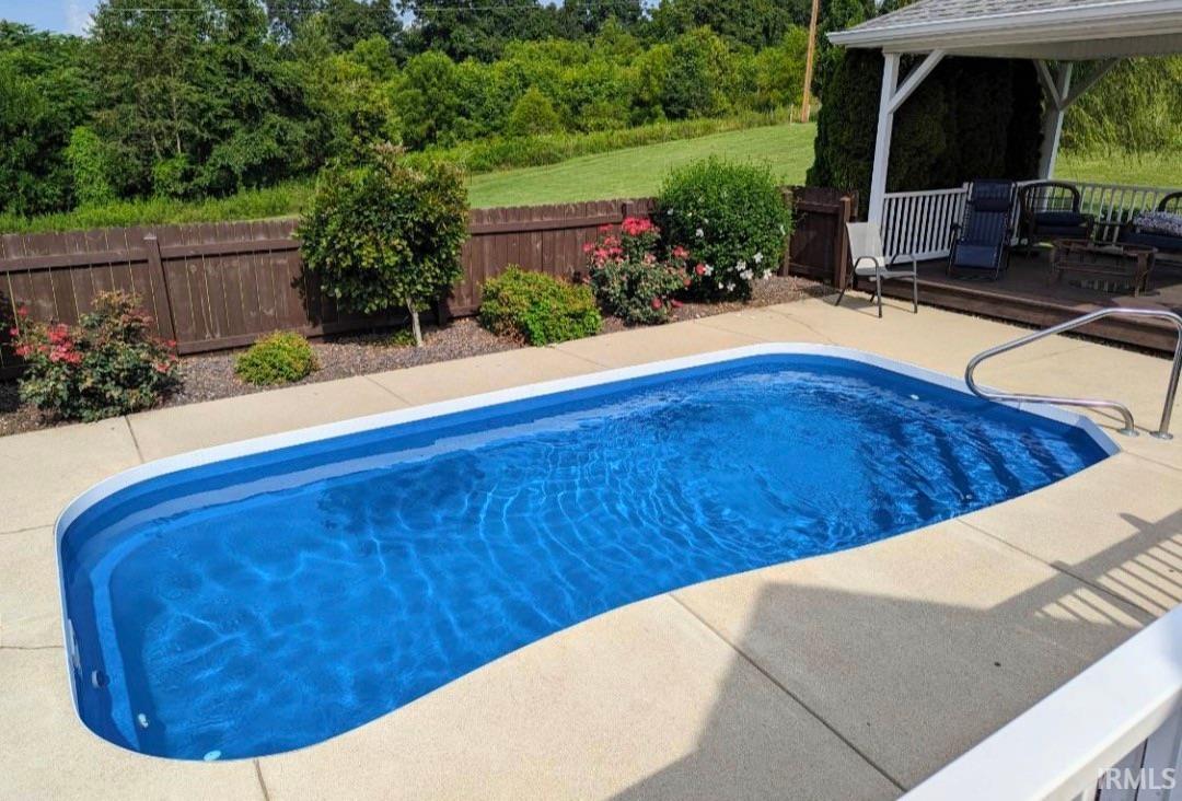 223 Steeple Point Bedford, IN 47421 - Photo 13 of 36