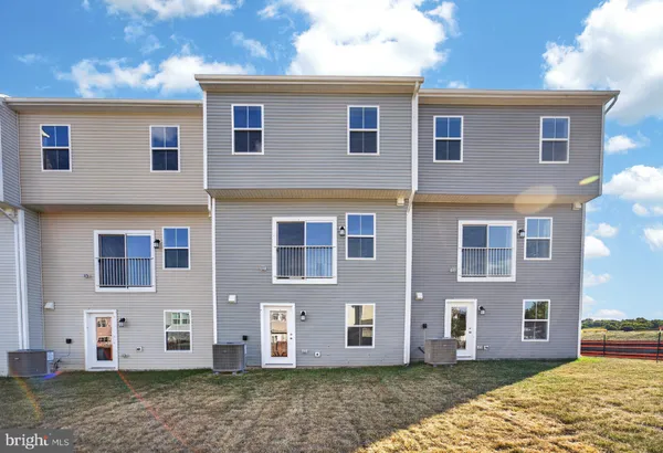 $1,920 | 103 Brashear Court, Martinsburg, WV 25403