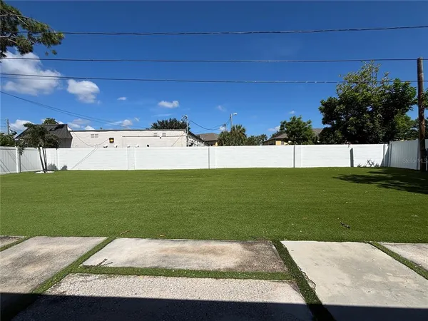 $2,850 | 3983 Marlin Drive Southeast, St. Petersburg, FL 33705