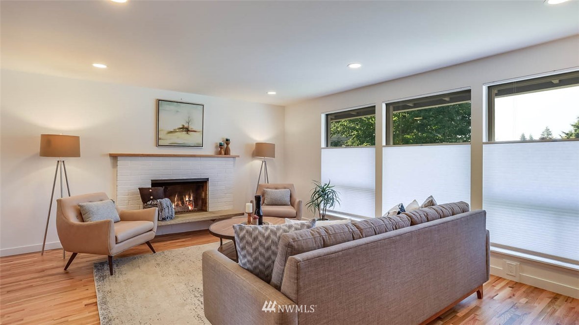 4312 Northeast 22nd Court Renton, WA 98059 - Photo 14 of 40 Gallery Image 14