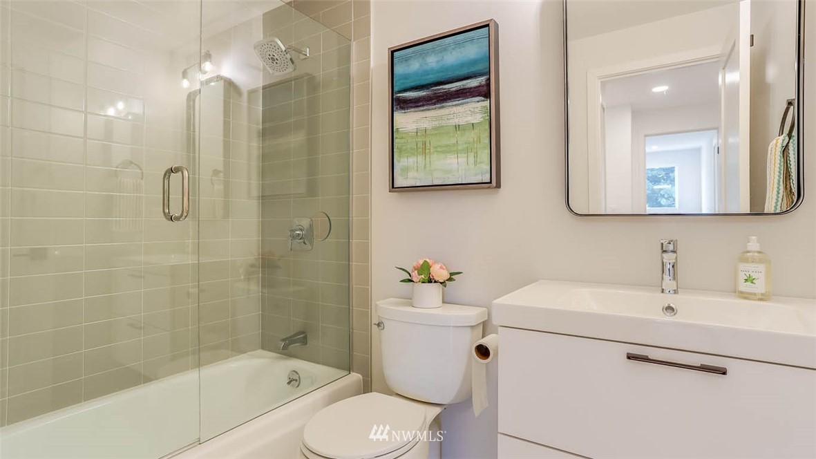 4312 Northeast 22nd Court Renton, WA 98059 - Photo 27 of 40 Gallery Image 27