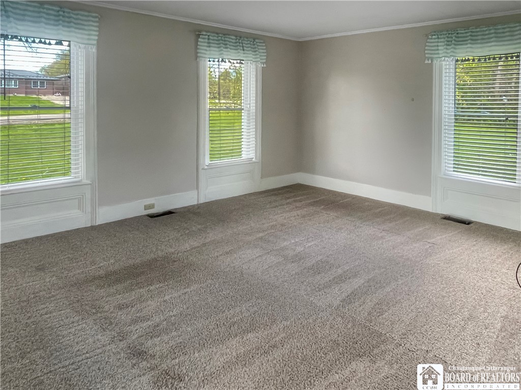 1468 Shadyside Road Busti, NY 14750 - Photo 9 of 25 Living Room w/ vinyl windows.