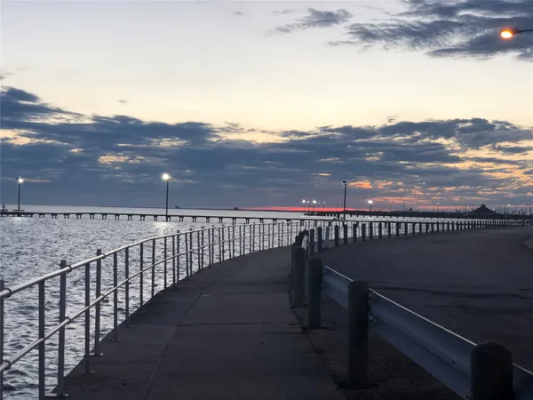 $349,000 | 205 Main Street, Palacios, TX 77465