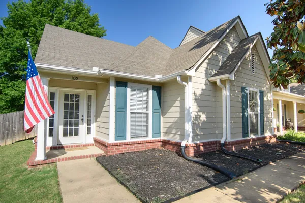 $269,900 | 105 Center Springs Place, Collierville, TN 38017