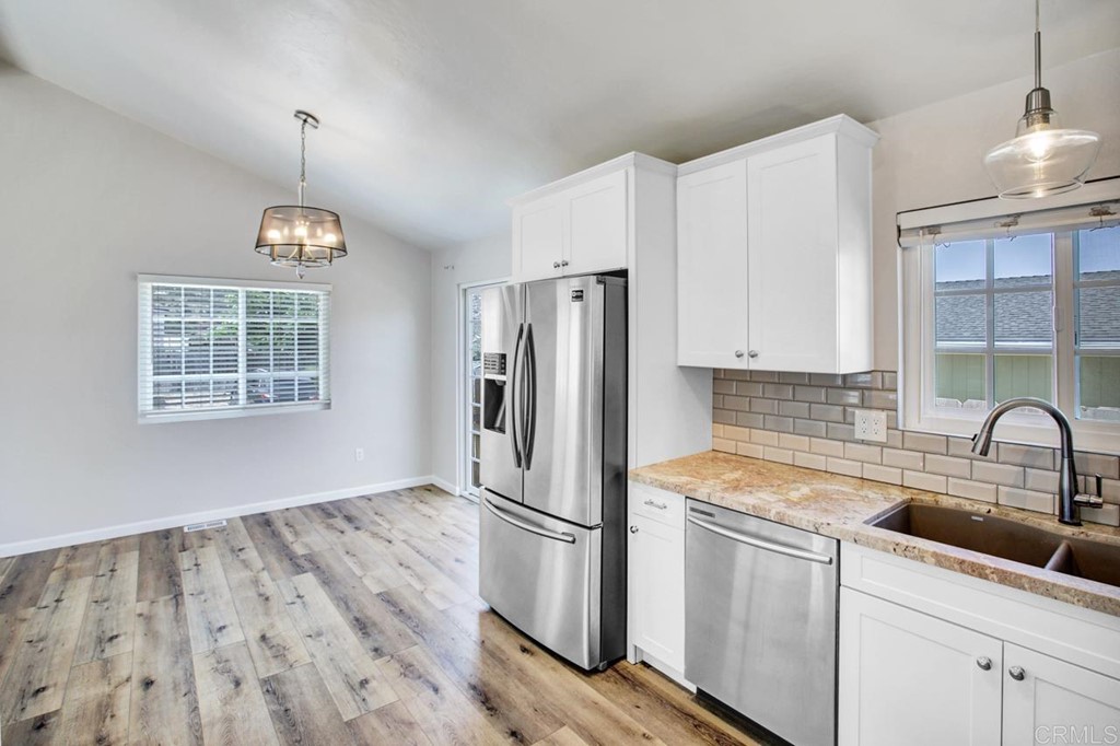 15935 Spring Oaks Road, Unit 207 El Cajon, CA 92021 - Photo 9 of 23 Gallery Image 9
