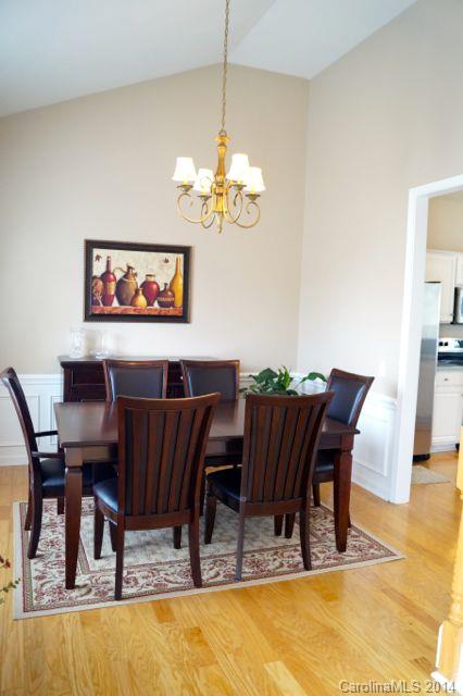 2310 Winthorp Ridge Road Charlotte, NC 28270 - Photo 2 of 19 Gallery Image 2