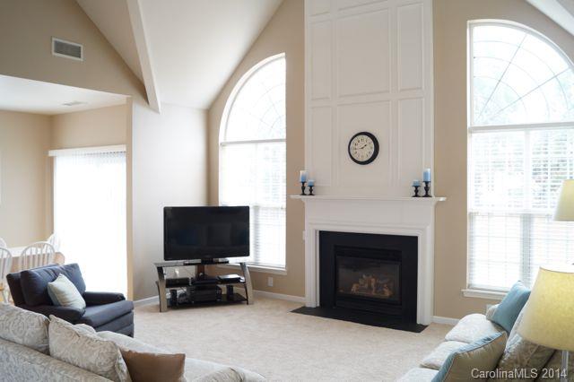 2310 Winthorp Ridge Road Charlotte, NC 28270 - Photo 4 of 19 Gallery Image 4