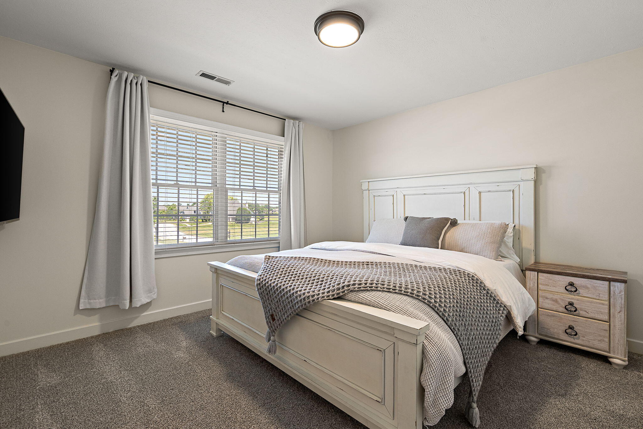 1245 Kilarney Road Chesterton, IN 46304 - Photo 60 of 78 2048x1366