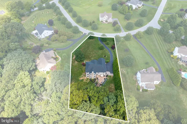 $850,000 | 109 Mcberty Court, Oxford, PA 19363