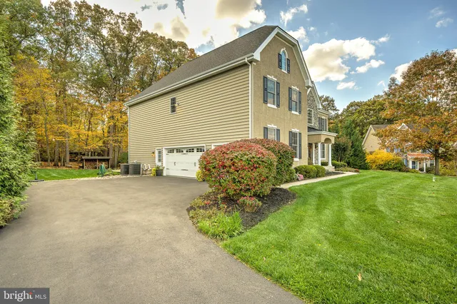 $850,000 | 109 Mcberty Court, Oxford, PA 19363