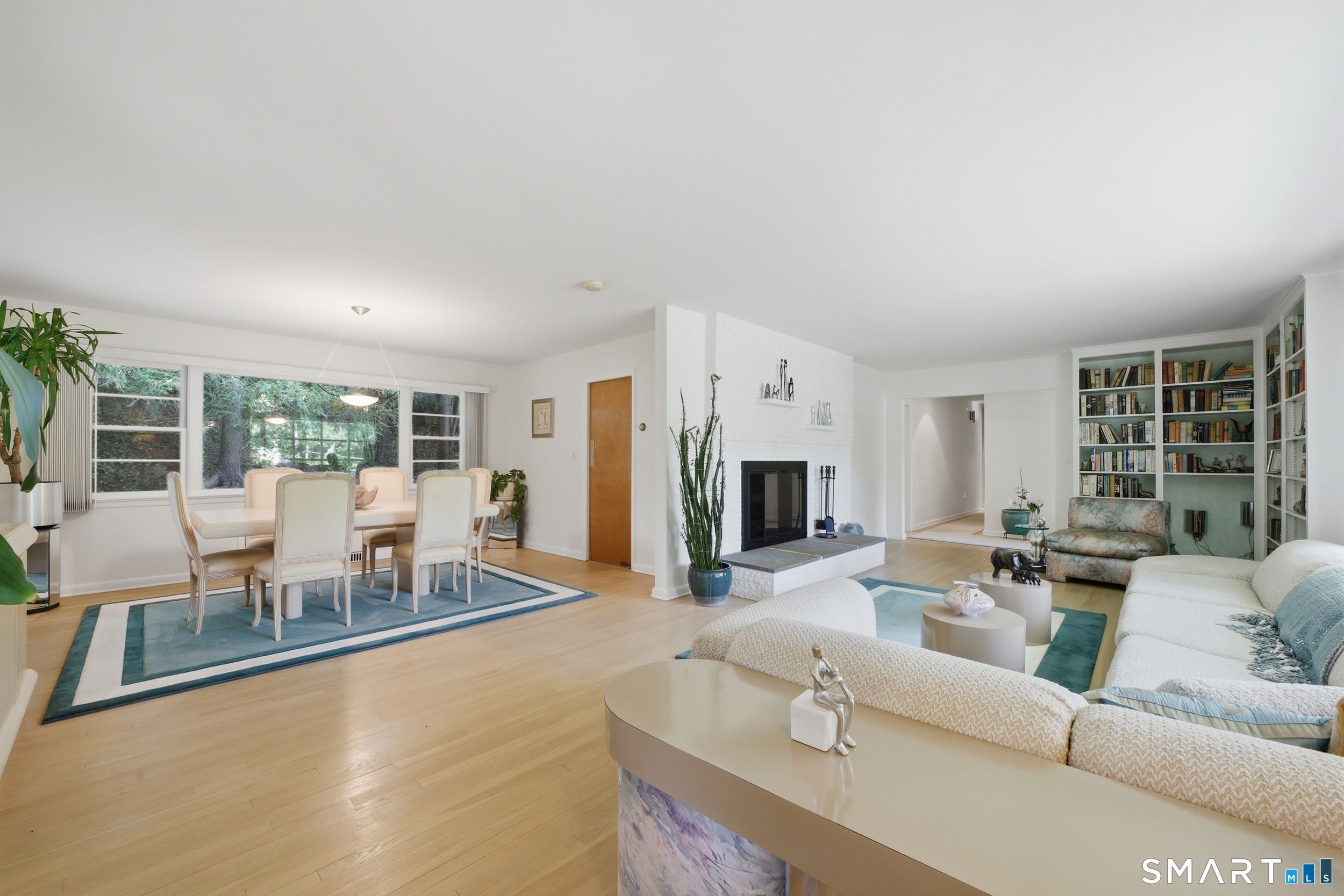 10 Joan Road Stamford, CT 06905 - Photo 6 of 33