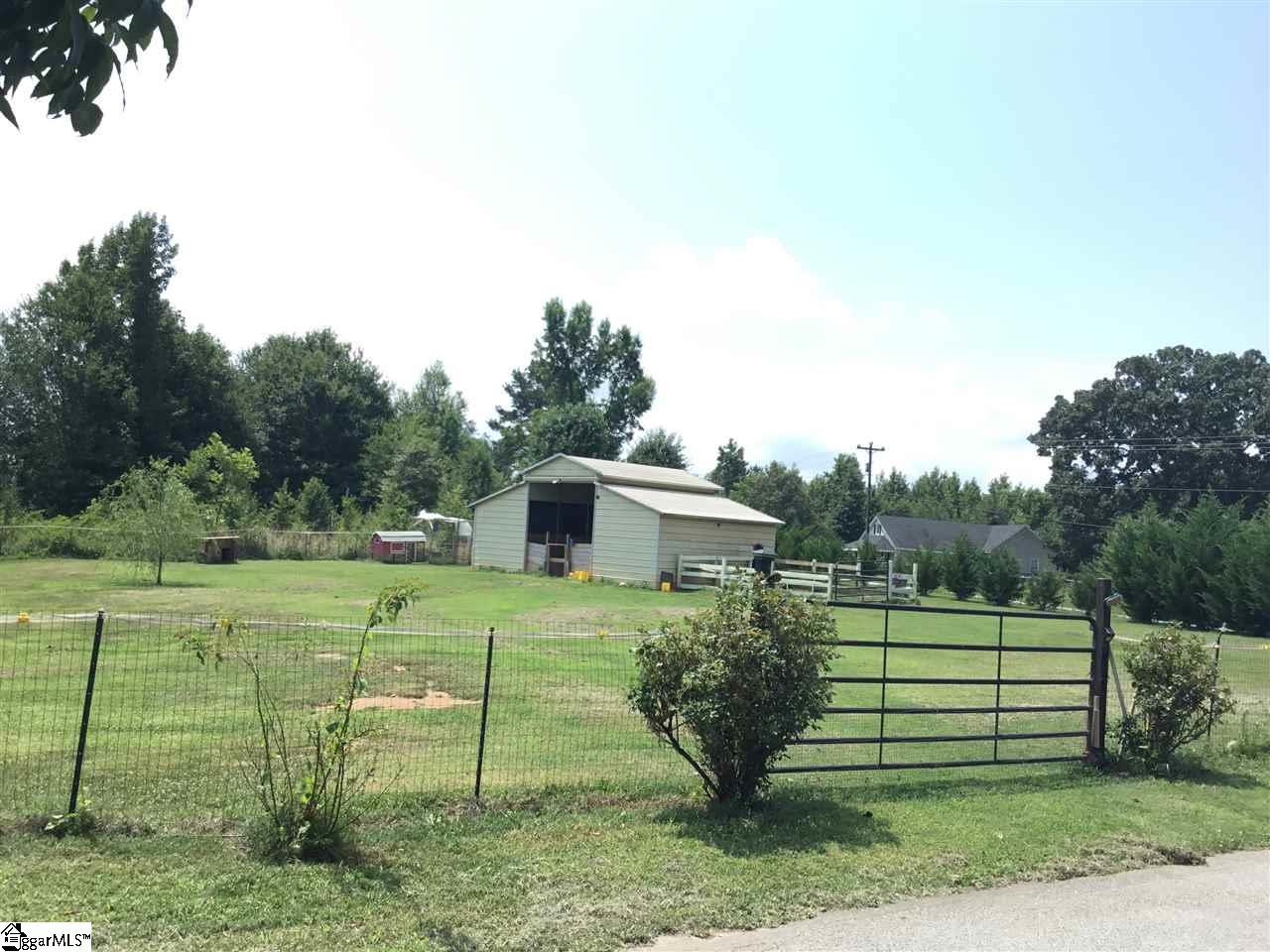 4493 Jordan Road Greer, SC 29651 - Photo 19 of 32