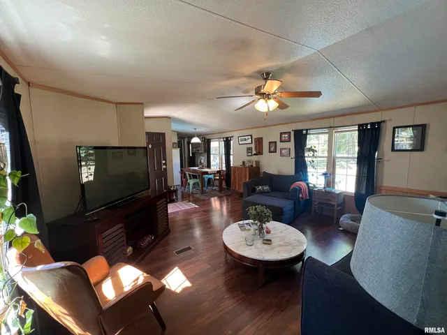 $45,000 | 9549 Johns Lane, Marion, IL 62959