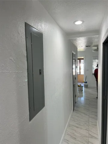 $1,700 | 1490 Northwest 38th Street, Unit 1490, Miami, FL 33142