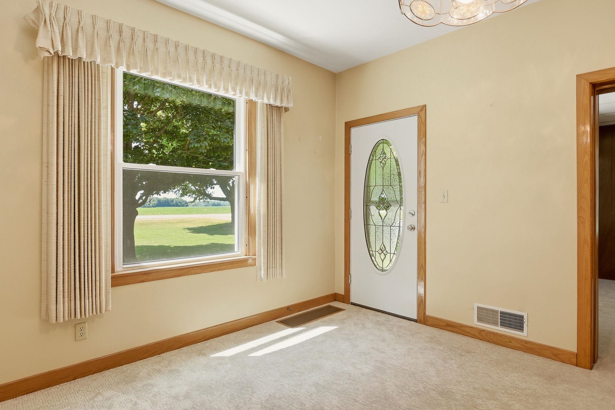 9254 Frankenmuth Road Vassar, MI 48768 - Photo 10 of 78