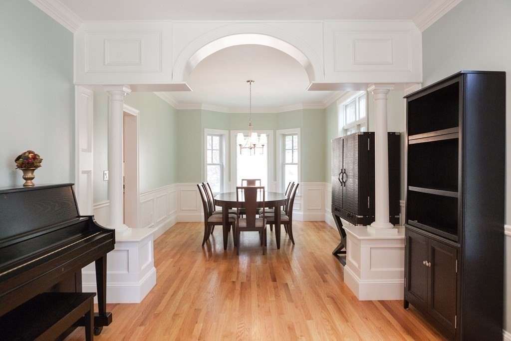 10 Larch Road, Unit 10 Wellesley, MA 02482 - Photo 10 of 26