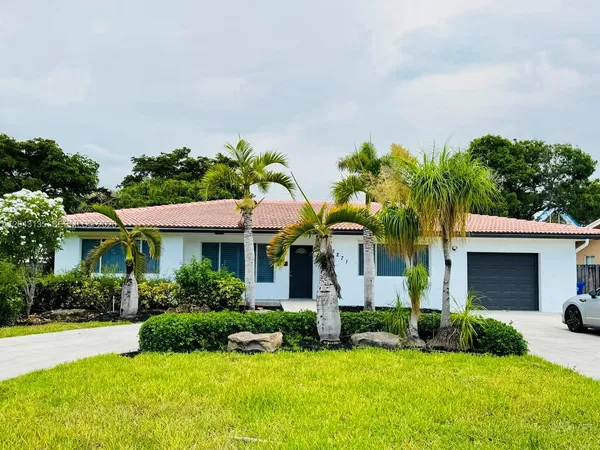 $5,200 | 2271 Southwest 30th Terrace, Fort Lauderdale, FL 33312