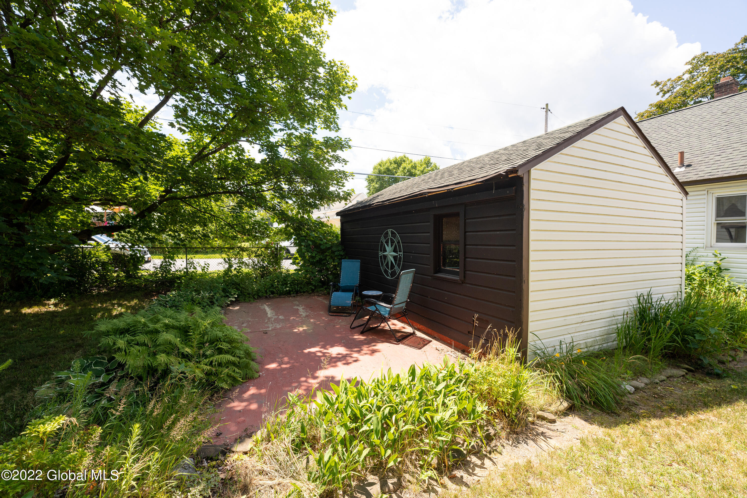 1131 Fort Hunter Road Rotterdam, NY 12303 - Photo 22 of 32 Yard 8