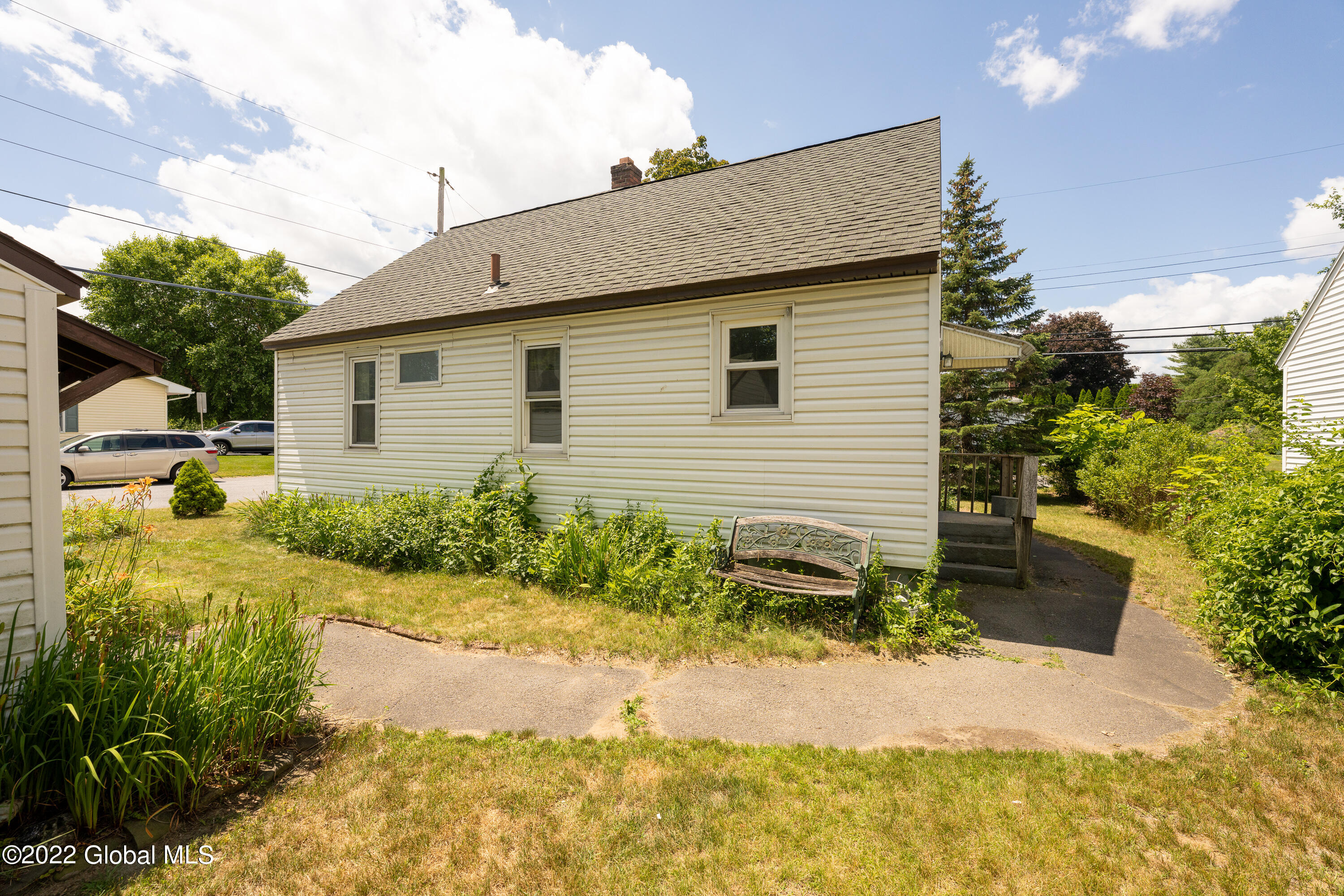 1131 Fort Hunter Road Rotterdam, NY 12303 - Photo 27 of 32 Yard 6