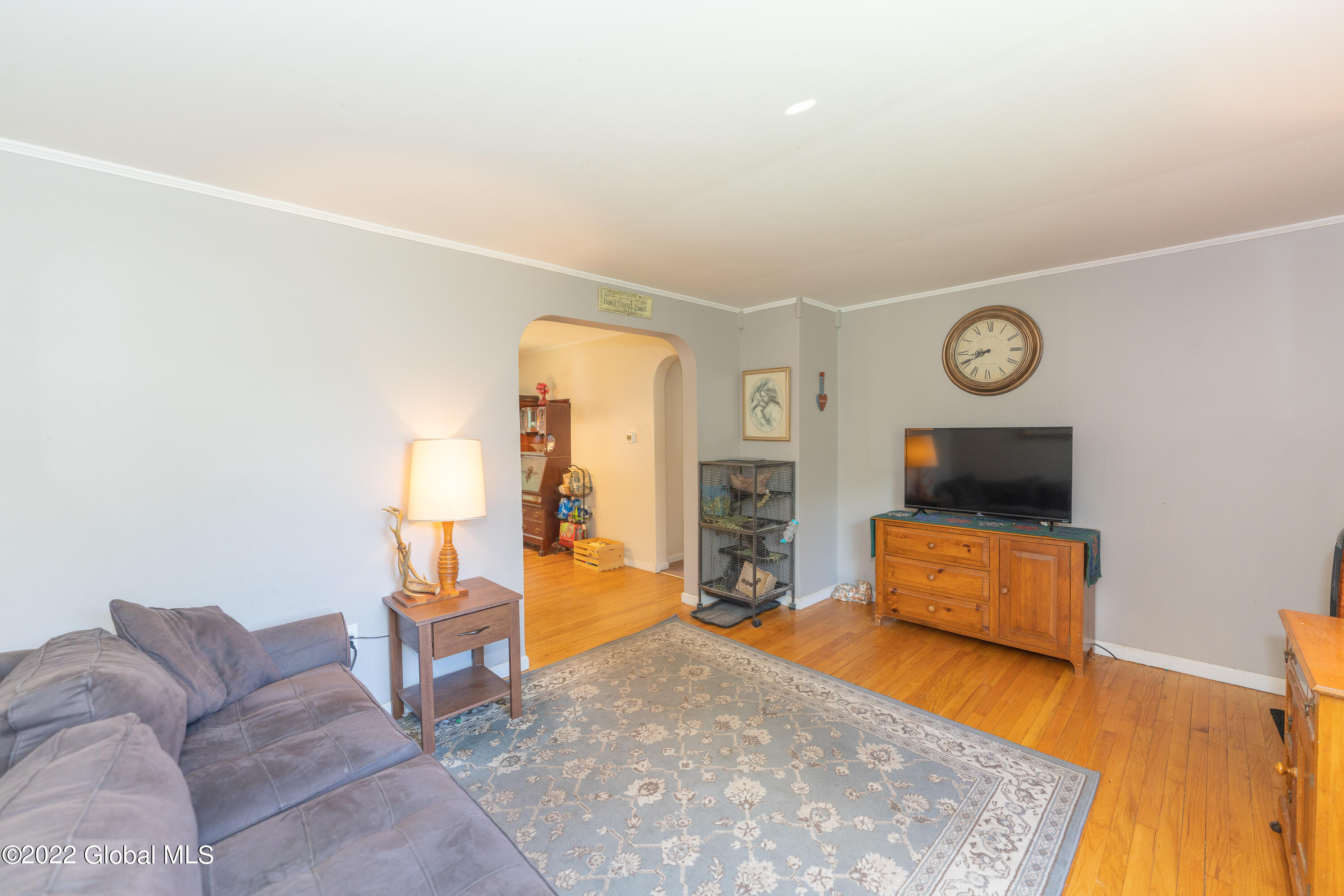 1131 Fort Hunter Road Rotterdam, NY 12303 - Photo 3 of 32 1 Living 2